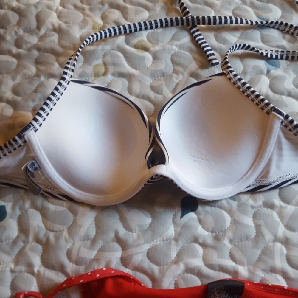 Bikini Set - Picture 3 of 4